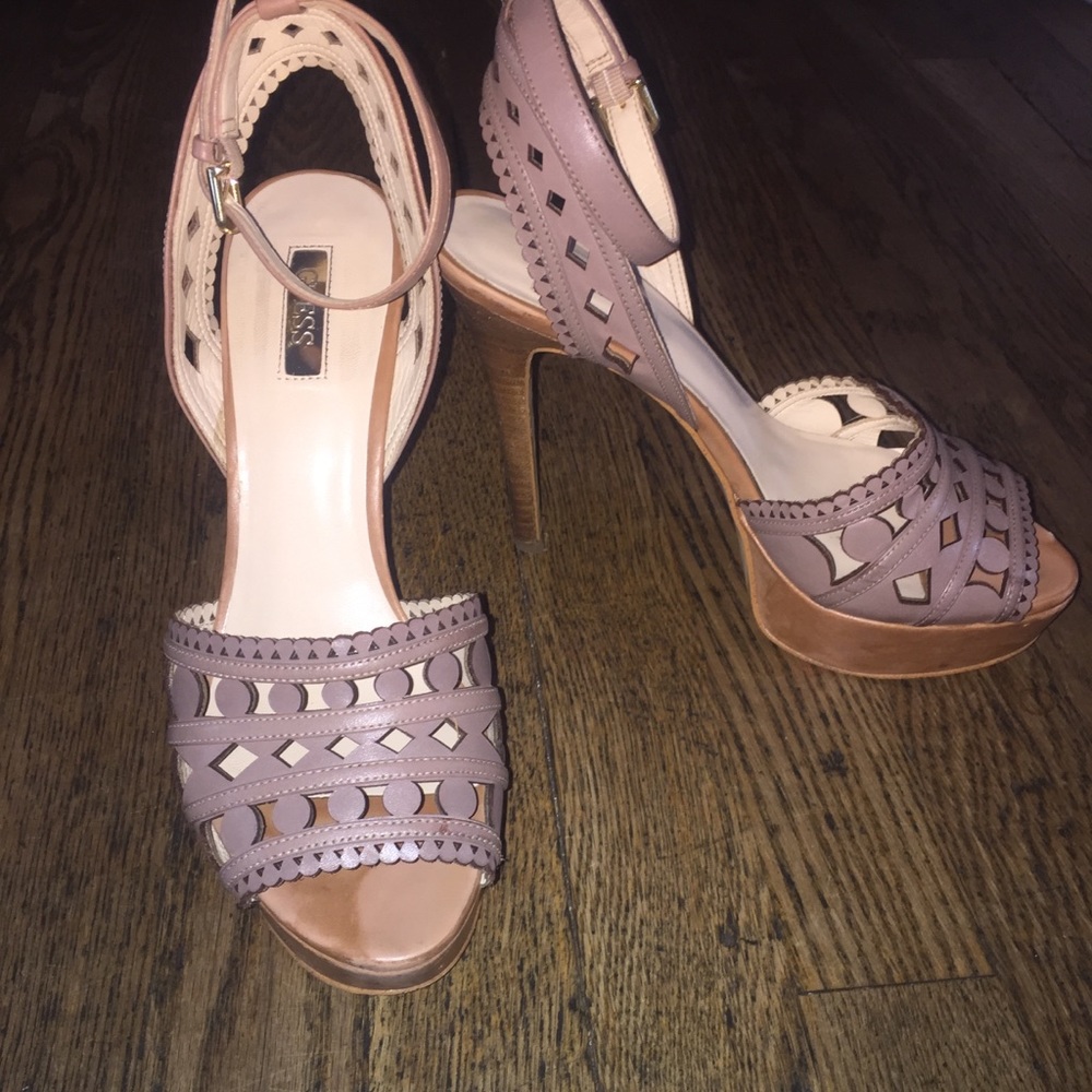 Guess 4 inches heels